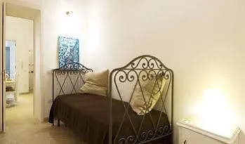 Nuvole Barocche B&B Lecce إيطاليا